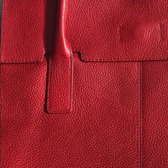 BANANA REPUBLIC PEBBLED LEATHER RED PURSE - Picture 8 of 9